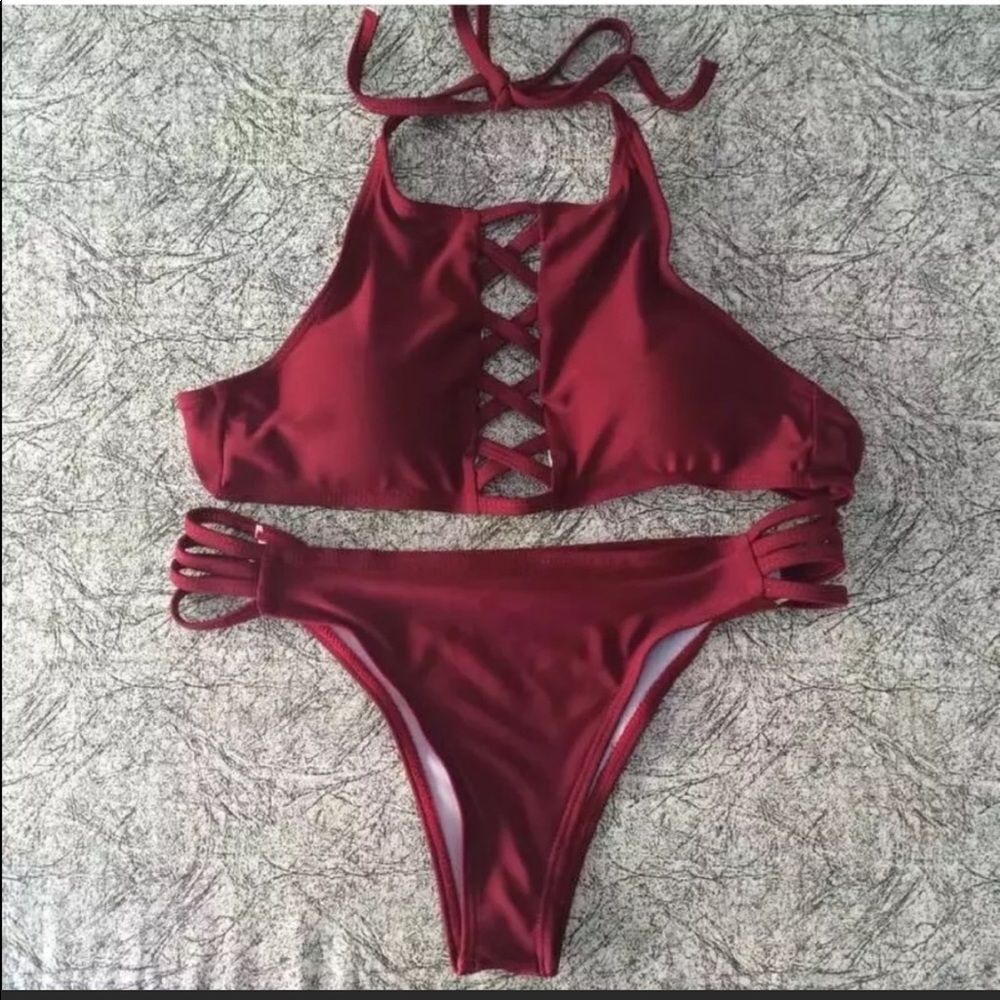 𝅺lattice Front Halter Bikini